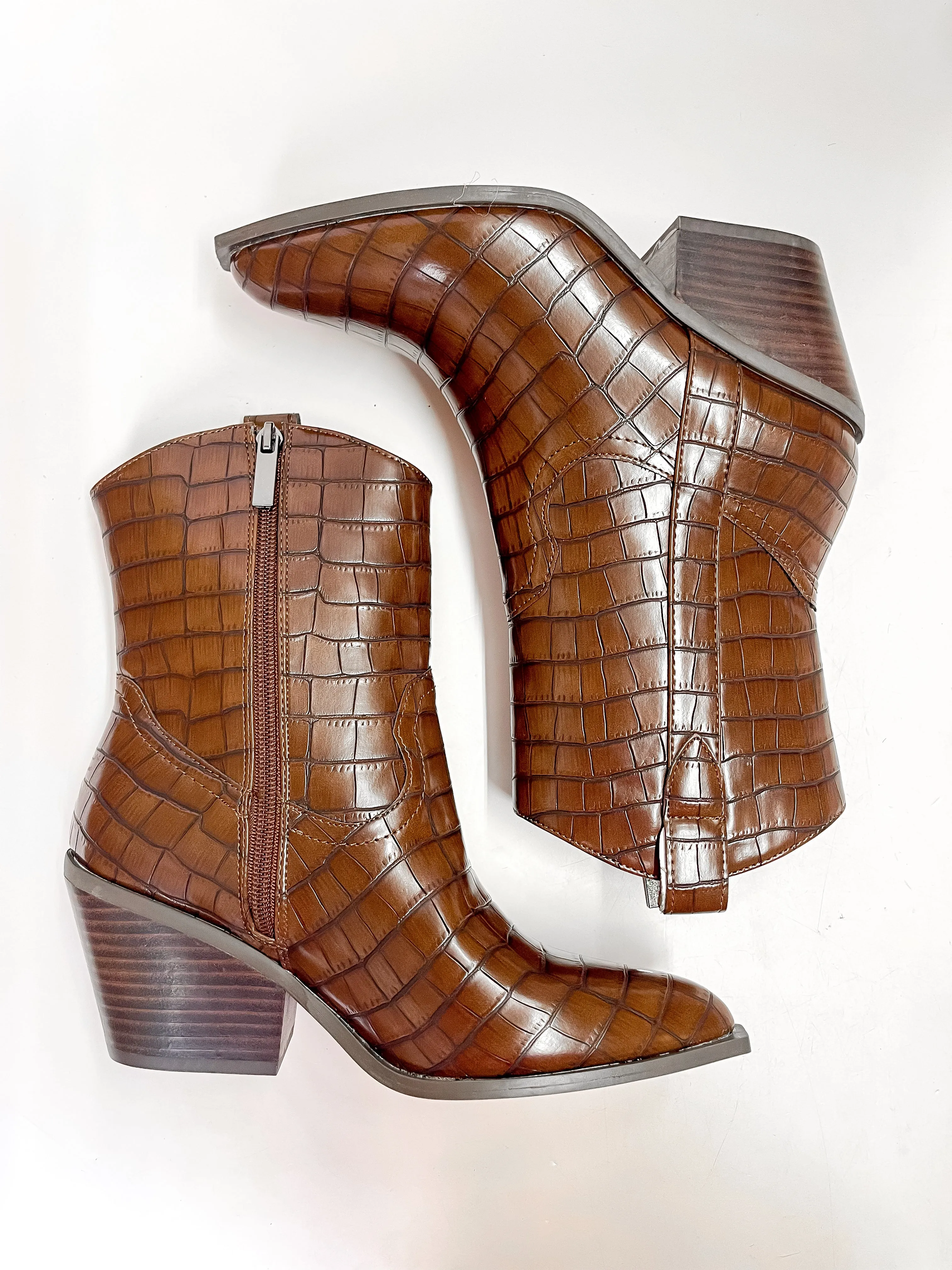 Corky's | Rowdy Western Stitch Boots in Brown Croc